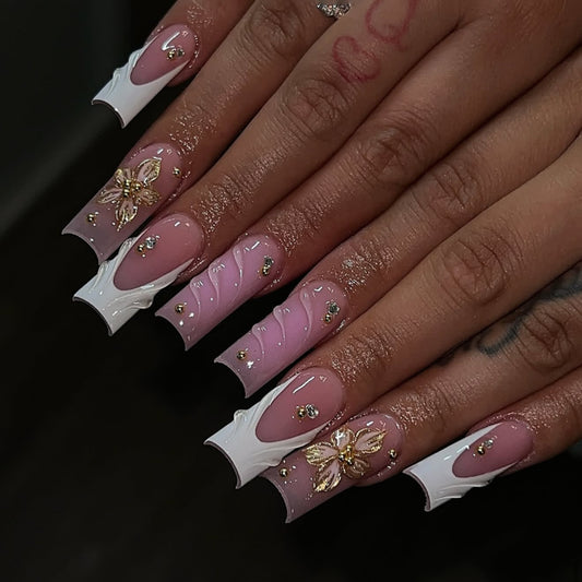 Gold Flowers Nails