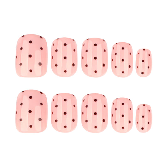 Polka Dot Nails